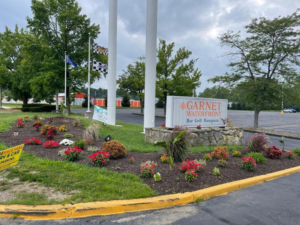 Garnet Waterfront Hotel Indianapolis Ngoại thất bức ảnh